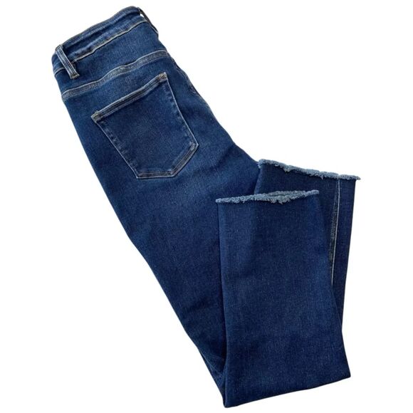 Vervet Blue Women's Straight Leg Frayed Cuff Jeans Size 30 Dark Wash - Picture 3 of 11
